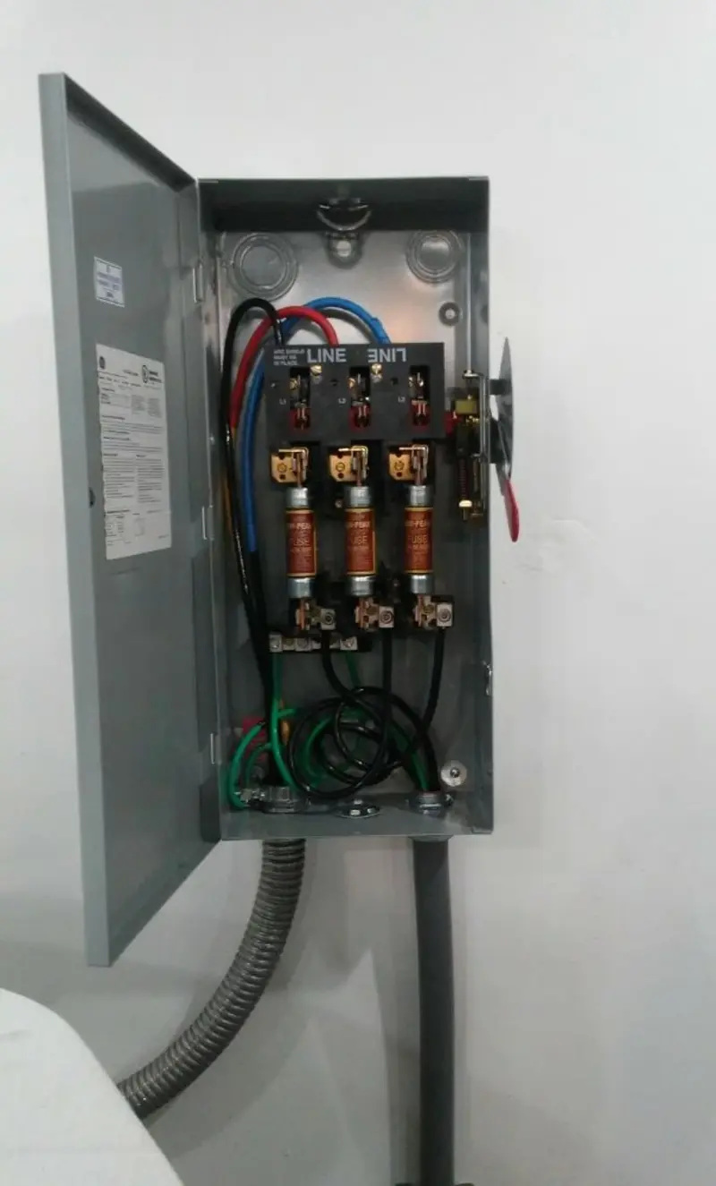 Three-phase disconnect switch installed for Electrical Wiring & Rewiring in University City